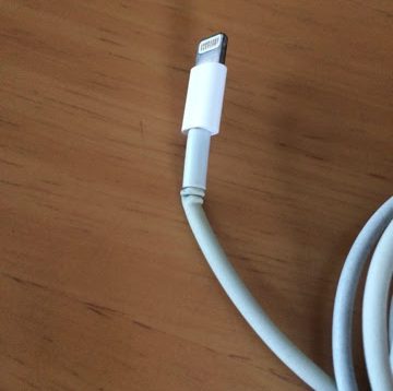 lightningケーブル断線